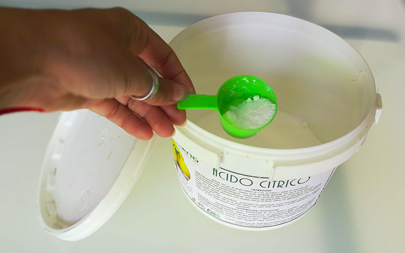 Acido citrico usi lavatrice lavastoviglie dove si compra