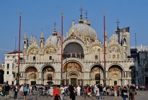 Stile romanico in architettura a Venezia