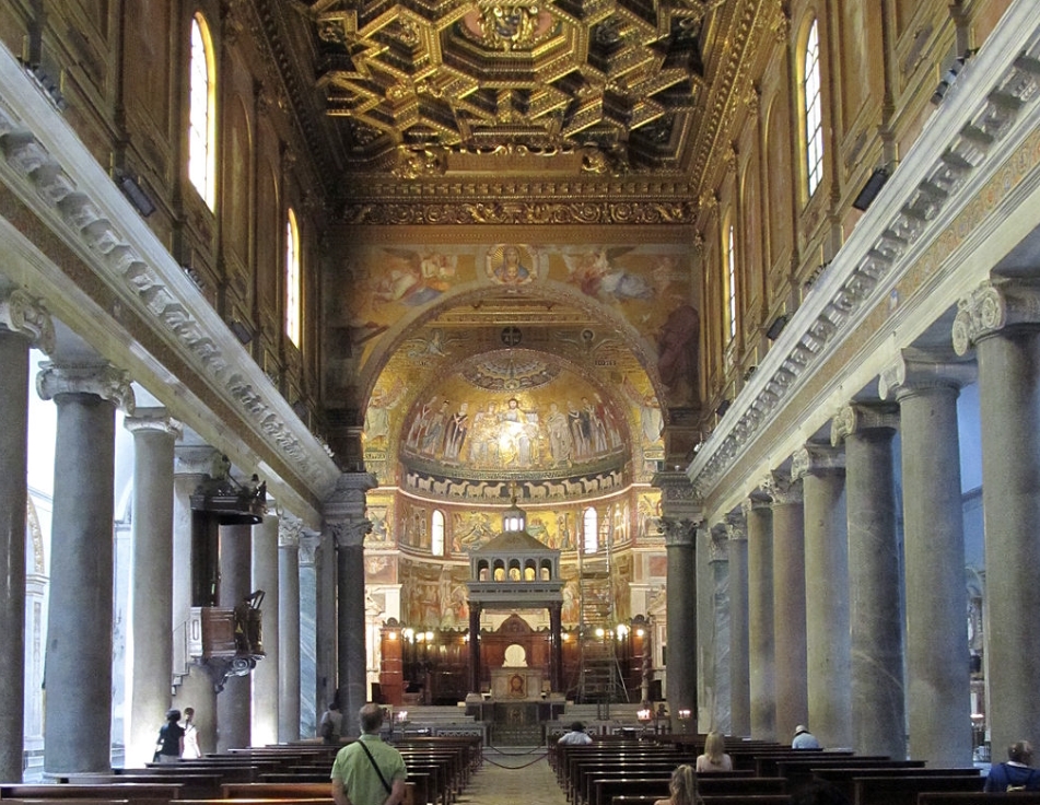 Interno di Santa maria in trastevere, Roma